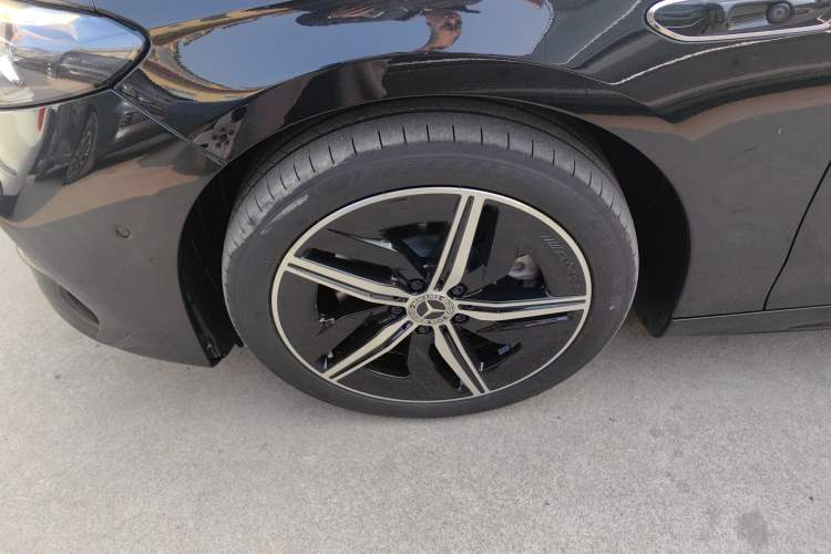 Used Mercedes-Benz CLA Electric 2025 300L Ultra-Long Range Champion Limited Edition Exterior 7