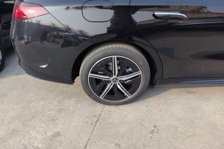 Used Mercedes-Benz CLA Electric 2025 300L Ultra-Long Range Champion Limited Edition Exterior 8