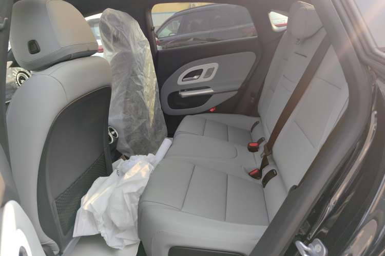 Used Mercedes-Benz CLA Electric 2025 300L Ultra-Long Range Champion Limited Edition Interior 4