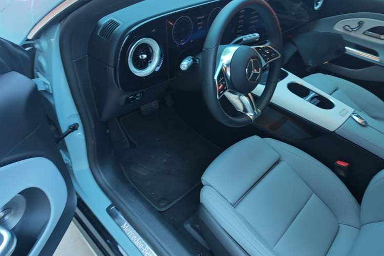 Used Mercedes-Benz CLA Electric 2025 300L Ultra-Long Range Smart Edition Driver Seat