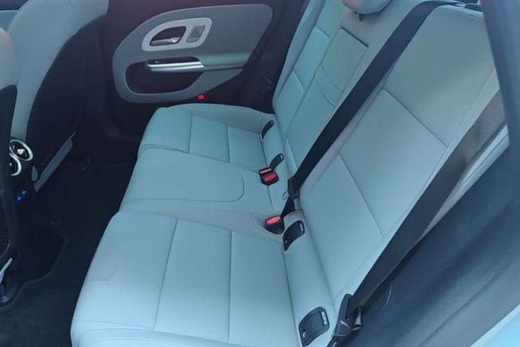 Used Mercedes-Benz CLA Electric 2025 300L Ultra-Long Range Smart Edition Left Rear Seat
