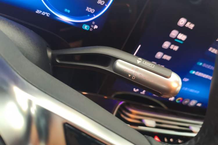 Used Mercedes-Benz CLA Electric 2025 300L Ultra-Long Range Smart Edition Gear Lever