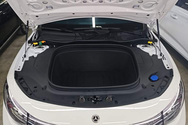 Used Mercedes-Benz CLA Electric 2025 300L Ultra-Long Range Smart Edition Engine Bay