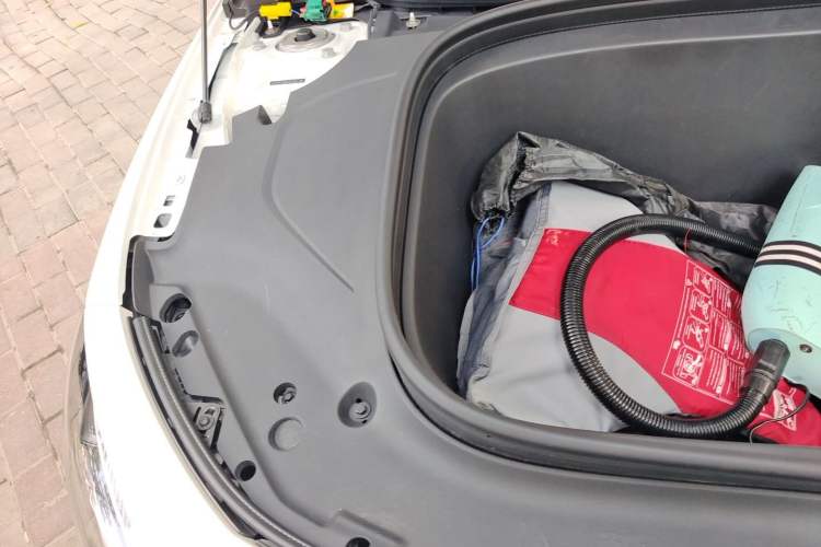 Used Mercedes-Benz CLA Electric 2025 300L Ultra-Long Range Smart Edition Engine Bay Right