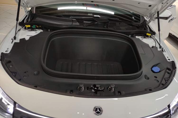 Used Mercedes-Benz CLA Electric 2025 300L Ultra-Long Range Smart Edition Engine Bay