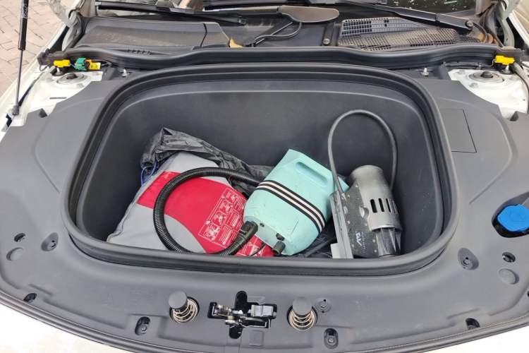 Used Mercedes-Benz CLA Electric 2025 300L Ultra-Long Range Smart Edition Engine Bay