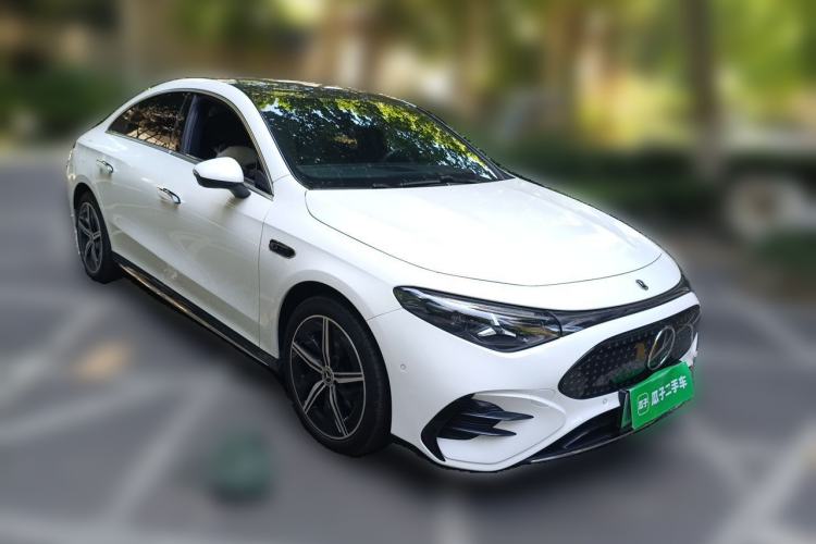 Used Mercedes-Benz CLA Electric 2025 300L Ultra-Long Range Smart Edition Front Right 45 Deg