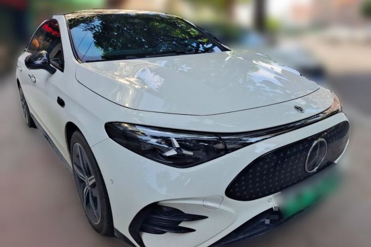 Used Mercedes-Benz CLA Electric 2025 300L Ultra-Long Range Smart Edition Front Right 45 Deg