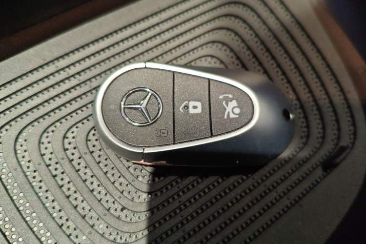 Used Mercedes-Benz CLA Electric 2025 300L Ultra-Long Range Smart Edition Interior 1