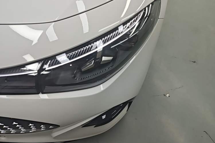 Used Mercedes-Benz CLA Electric 2025 300L Ultra-Long Range Smart Edition Left Front Headlight