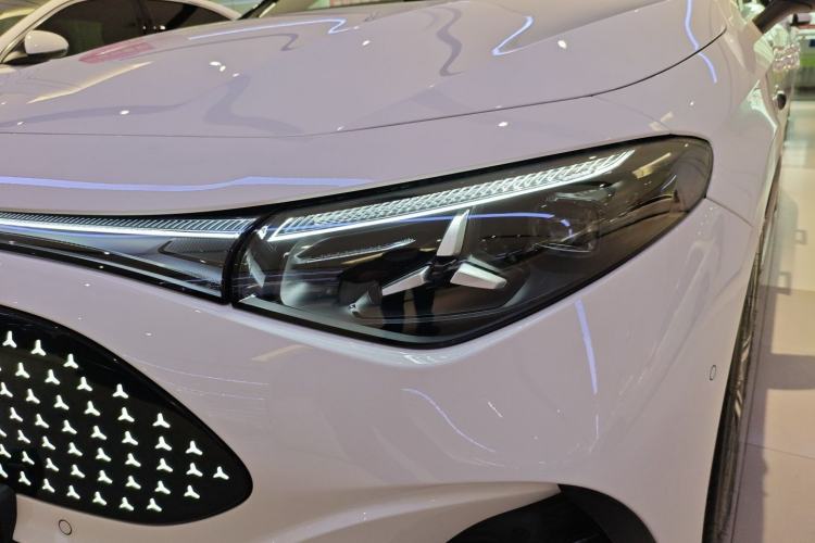 Used Mercedes-Benz CLA Electric 2025 300L Ultra-Long Range Smart Edition Left Front Headlight