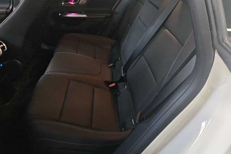 Used Mercedes-Benz CLA Electric 2025 300L Ultra-Long Range Smart Edition Left Rear Seat