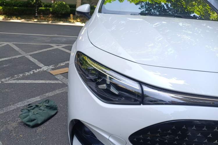 Used Mercedes-Benz CLA Electric 2025 300L Ultra-Long Range Smart Edition Right Front Headlight
