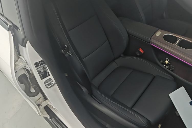 Used Mercedes-Benz CLA Electric 2025 300L Ultra-Long Range Smart Edition Right Front Seat