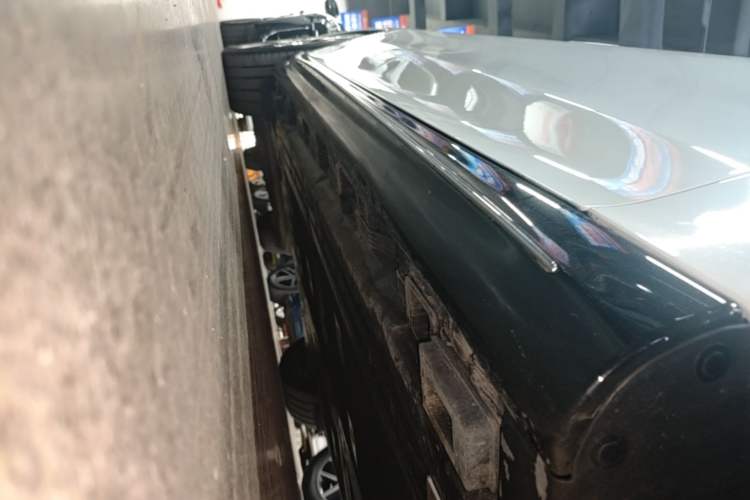 Used Mercedes-Benz CLA Electric 2025 300L Ultra-Long Range Smart Edition Right Side Sill