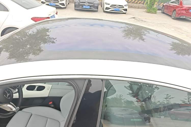 Used Mercedes-Benz CLA Electric 2025 300L Ultra-Long Range Smart Edition Roof