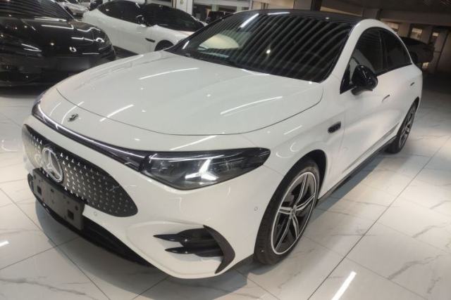 Ojetý Mercedes-Benz CLA Electric 2025 300L Ultra-Long Range Smart Edition