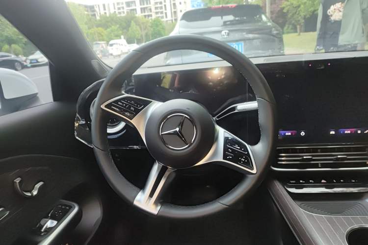 Used Mercedes-Benz CLA Electric 2025 300L Ultra-Long Range Smart Edition Steering Wheel