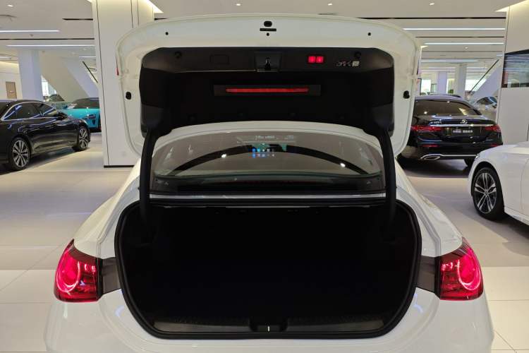 Used Mercedes-Benz CLA Electric 2025 300L Ultra-Long Range Smart Edition Trunk