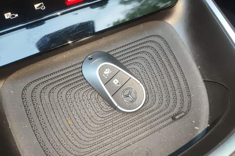 Used Mercedes-Benz CLA Electric 2025 300L Ultra-Long Range Smart Edition Vehicle Key