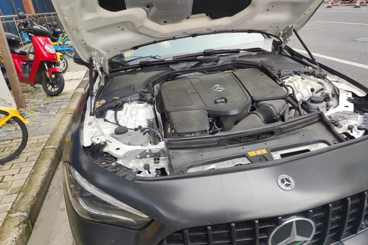 Used Mercedes-Benz CLE 2024 CLE 260 Coupe Engine Bay Right