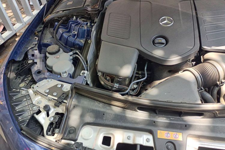 Used Mercedes-Benz CLE 2024 CLE 260 Coupe Engine Bay Right