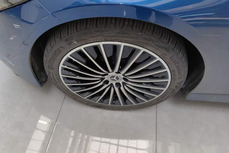 Used Mercedes-Benz CLE 2024 CLE 260 Coupe Left Front Wheel Hub