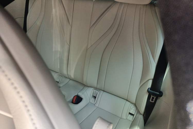 Used Mercedes-Benz CLE 2024 CLE 260 Coupe Left Rear Seat