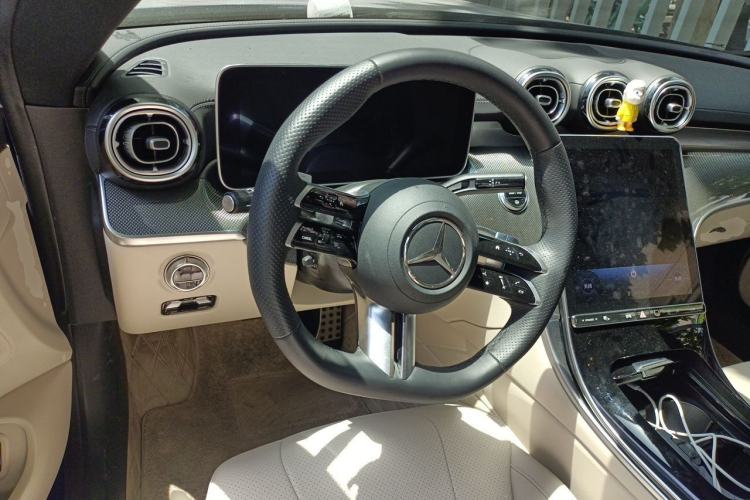 Used Mercedes-Benz CLE 2024 CLE 260 Coupe Steering Wheel