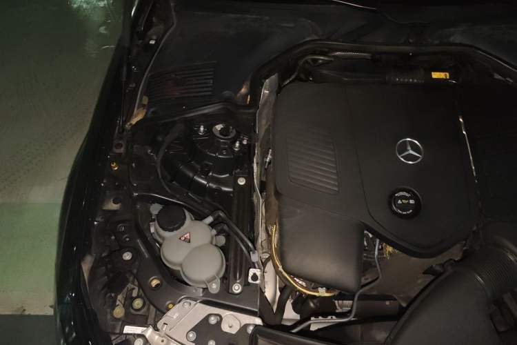 Used Mercedes-Benz CLE 2024 CLE 300 4MATIC Luxury Coupe Engine Bay Right