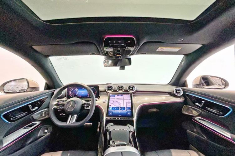 Used Mercedes-Benz CLE 2024 CLE 300 4MATIC Dynamic Coupe Interior 1