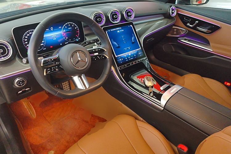 Used Mercedes-Benz CLE 2024 CLE 300 4MATIC Luxury Coupe Interior 2