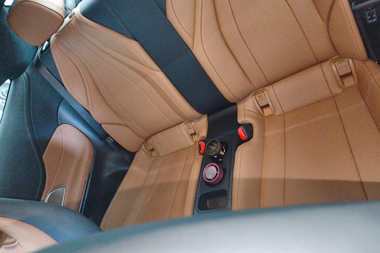 Used Mercedes-Benz CLE 2024 CLE 300 4MATIC Luxury Coupe Interior 4