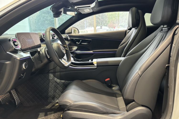 Used Mercedes-Benz CLE 2024 CLE 300 4MATIC Dynamic Coupe Left Front Seat