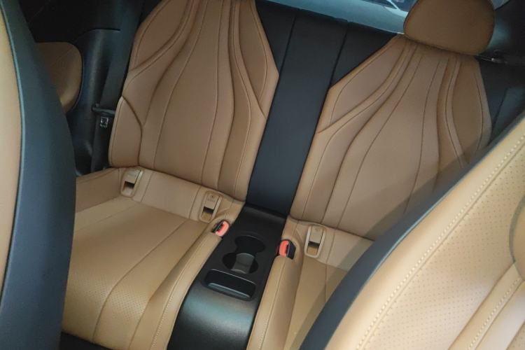 Used Mercedes-Benz CLE 2024 CLE 300 4MATIC Dynamic Coupe Left Rear Seat