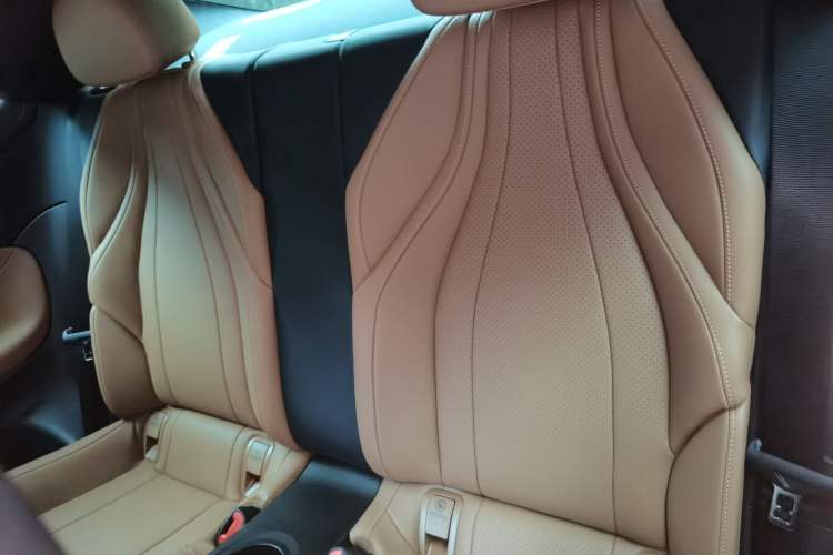 Used Mercedes-Benz CLE 2024 CLE 300 4MATIC Dynamic Coupe Left Rear Seat
