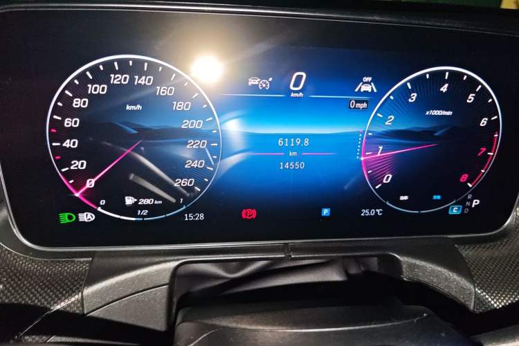 Used Mercedes-Benz CLE 2024 CLE 300 4MATIC Luxury Coupe Odometer Close Up