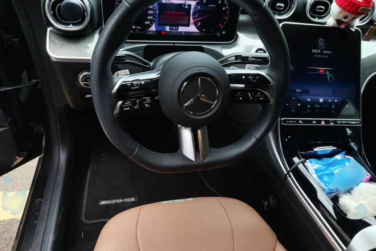Used Mercedes-Benz CLE 2024 CLE 300 4MATIC Dynamic Coupe Steering Wheel