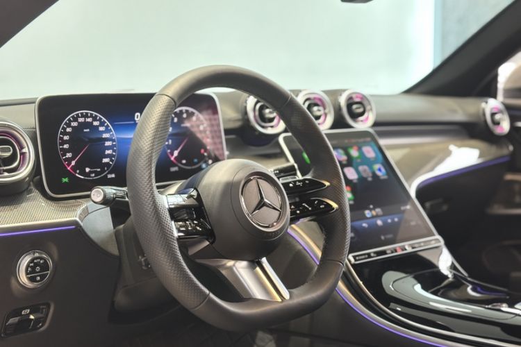 Used Mercedes-Benz CLE 2024 CLE 300 4MATIC Dynamic Coupe Steering Wheel