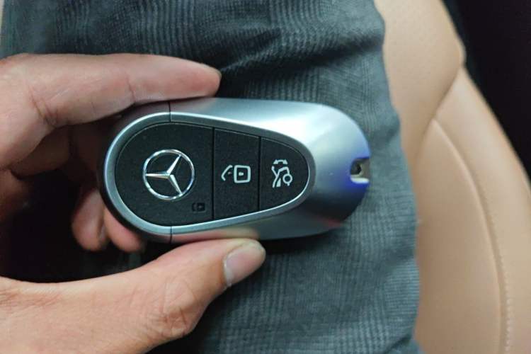 Used Mercedes-Benz CLE 2024 CLE 300 4MATIC Dynamic Coupe Vehicle Key