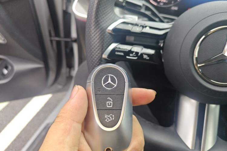 Used Mercedes-Benz CLE 2024 CLE 300 4MATIC Dynamic Coupe Vehicle Key