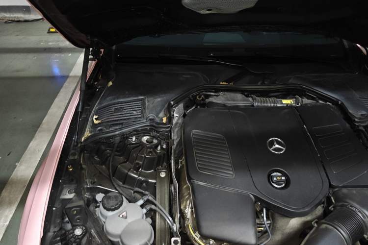 Used Mercedes-Benz CLE 2024 CLE 260 Coupe Engine Bay Right