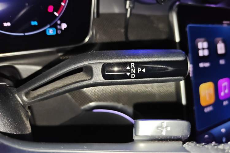 Used Mercedes-Benz CLE 2024 CLE 260 Coupe Gear Lever