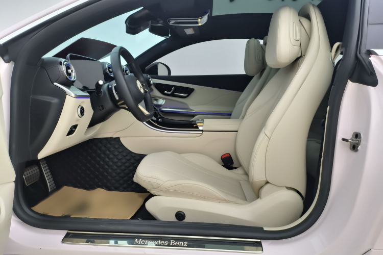 Used Mercedes-Benz CLE 2024 CLE 260 Coupe Interior 4