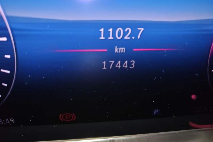 Used Mercedes-Benz CLE 2024 CLE 260 Coupe Odometer Close Up