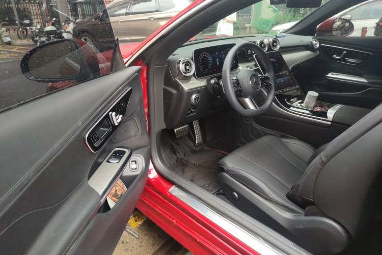 Used Mercedes-Benz CLE 2024 CLE 260 Coupe Driver Seat