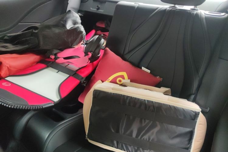 Used Mercedes-Benz CLE 2024 CLE 260 Coupe Left Rear Seat