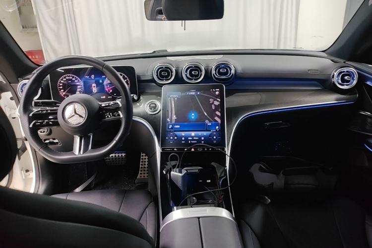 Used Mercedes-Benz CLE 2024 CLE 260 Coupe Center Console