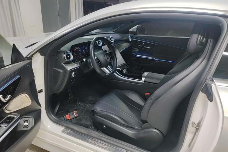 Used Mercedes-Benz CLE 2024 CLE 260 Coupe Driver Seat
