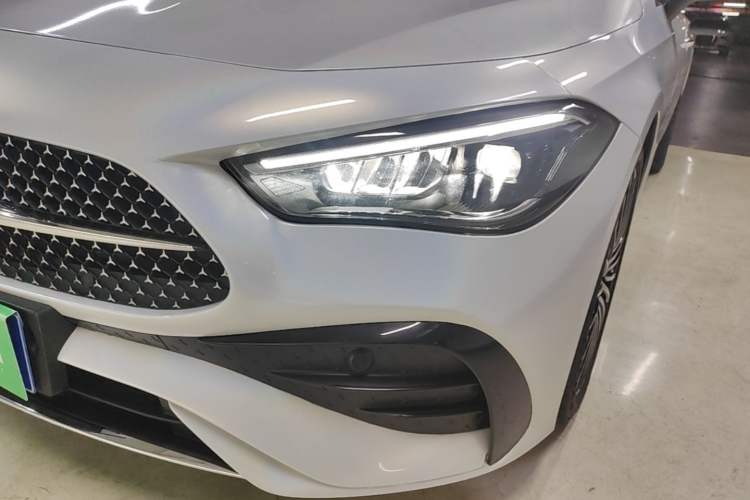 Used Mercedes-Benz CLE 2024 CLE 260 Coupe Left Front Headlight
